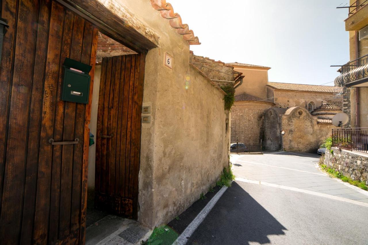 Adelina E Il Bosso Apartment Policastro Bussentino Exterior photo